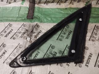 bontott AUDI A4 B8 Bal C Oszlop Oldalablak Üveg