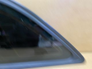 bontott AUDI A4 B8 Bal C Oszlop Oldalablak Üveg