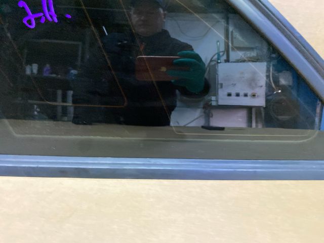 bontott AUDI A4 B8 Bal C Oszlop Oldalablak Üveg