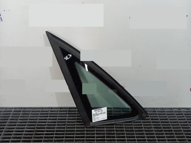 bontott AUDI A4 B8 Bal C Oszlop