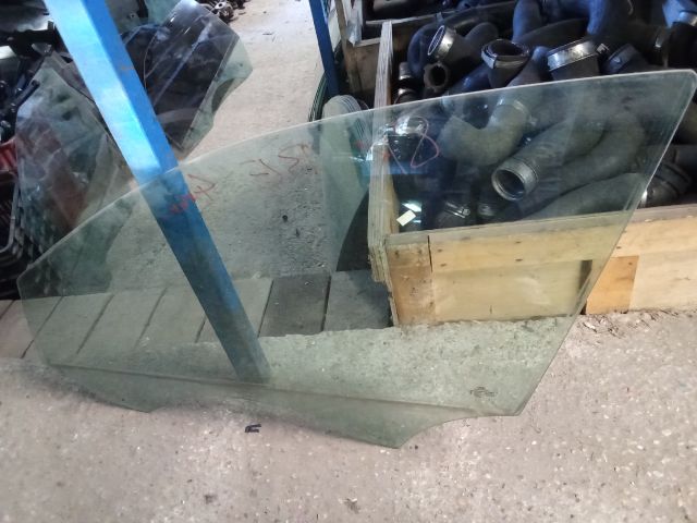 bontott AUDI A4 B8 Bal első Ablak