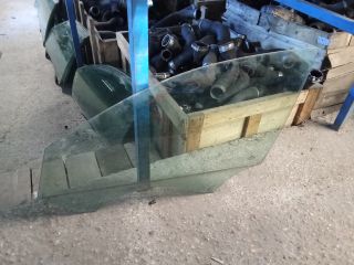 bontott AUDI A4 B8 Bal első Ablak