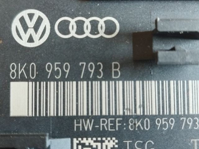bontott AUDI A4 B8 Bal első Ablakemelő Elektronika