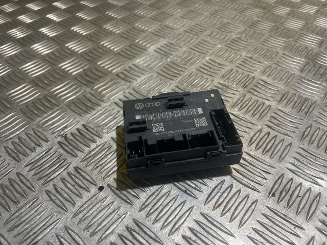 bontott AUDI A4 B8 Bal első Ablakemelő Elektronika