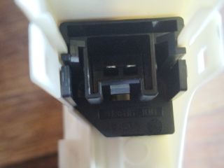 bontott AUDI A4 B8 Bal első Ablakemelő Motor