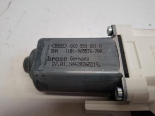 bontott AUDI A4 B8 Bal első Ablakemelő Motor