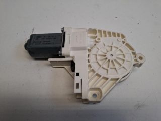bontott AUDI A4 B8 Bal első Ablakemelő Motor