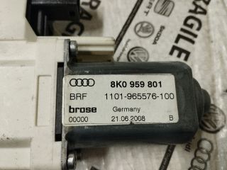 bontott AUDI A4 B8 Bal első Ablakemelő Motor