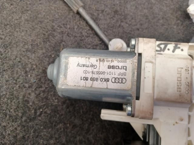 bontott AUDI A4 B8 Bal első Ablakemelő Szerkezet (Elektromos)