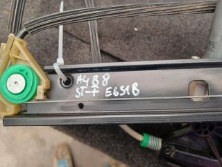 bontott AUDI A4 B8 Bal első Ablakemelő Szerkezet (Elektromos)