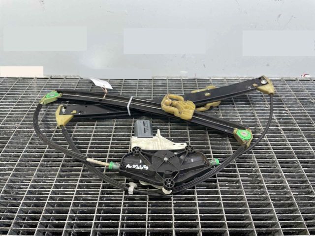 bontott AUDI A4 B8 Bal első Ablakemelő Szerkezet (Elektromos)