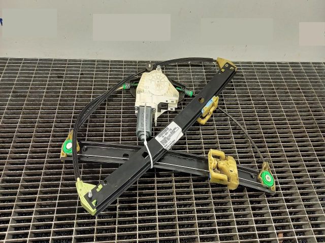 bontott AUDI A4 B8 Bal első Ablakemelő Szerkezet (Elektromos)