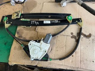 bontott AUDI A4 B8 Bal első Ablakemelő Szerkezet (Elektromos)