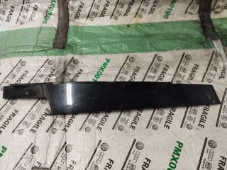 bontott AUDI A4 B8 Bal első Ajtó Díszléc