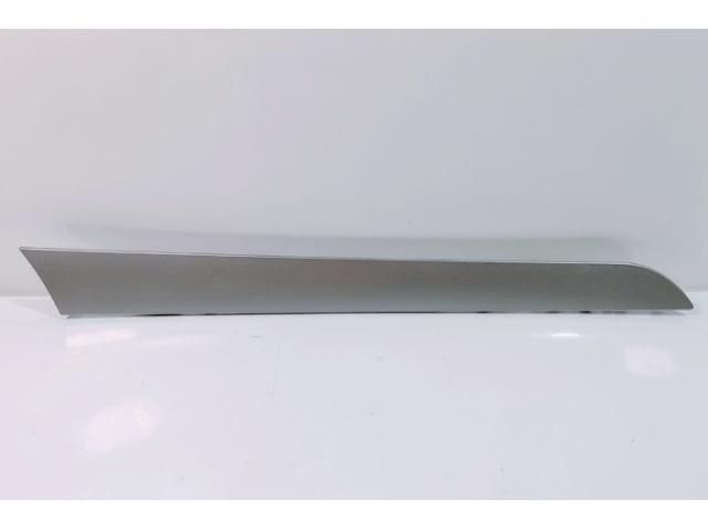 bontott AUDI A4 B8 Bal első Ajtó Díszléc