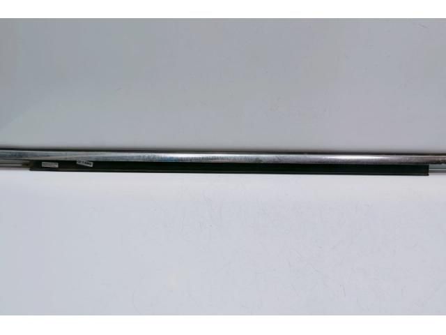 bontott AUDI A4 B8 Bal első Ajtó Díszléc