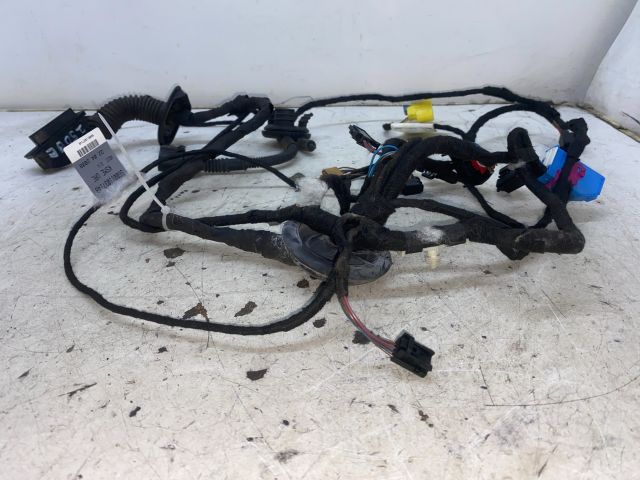 bontott AUDI A4 B8 Bal első Ajtó Kábelköteg