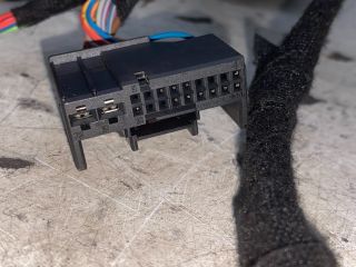 bontott AUDI A4 B8 Bal első Ajtó Kábelköteg