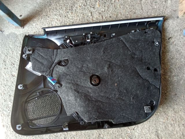 bontott AUDI A4 B8 Bal első Ajtó Kárpit