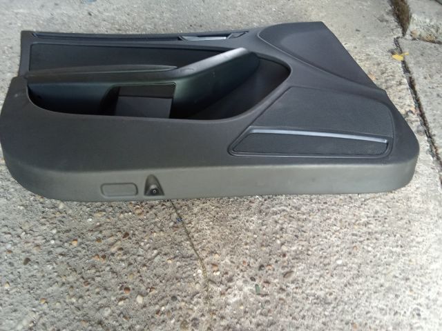 bontott AUDI A4 B8 Bal első Ajtó Kárpit