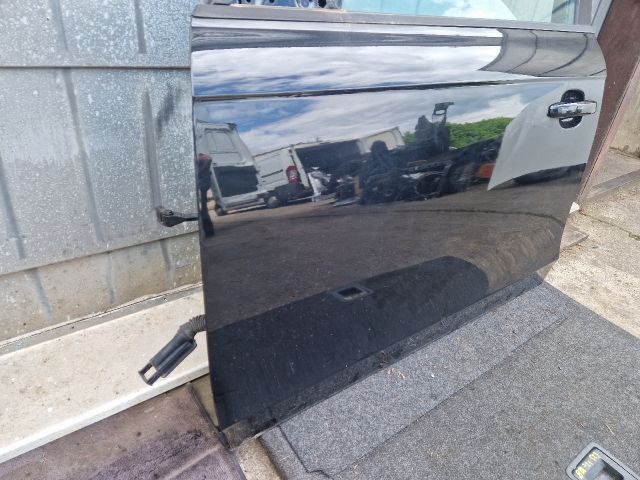 bontott AUDI A4 B8 Bal első Ajtó (Részeivel)