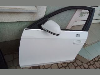 bontott AUDI A4 B8 Bal első Ajtó (Részeivel)