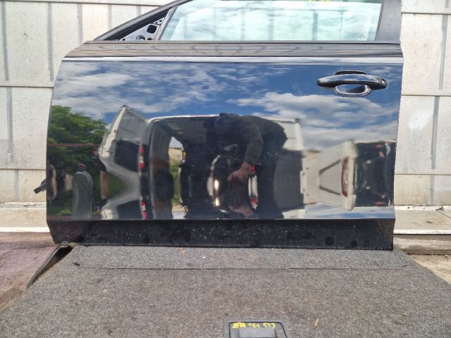 bontott AUDI A4 B8 Bal első Ajtó (Részeivel)