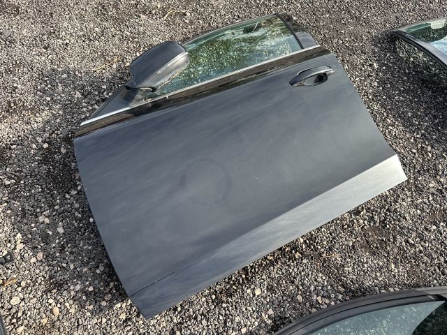 bontott AUDI A4 B8 Bal első Ajtó (Üres lemez)