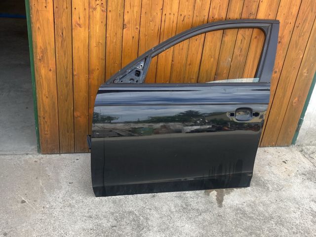 bontott AUDI A4 B8 Bal első Ajtó (Üres lemez)