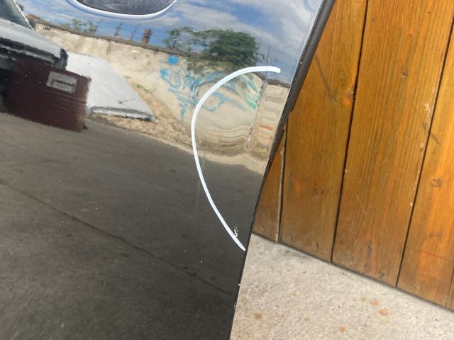 bontott AUDI A4 B8 Bal első Ajtó (Üres lemez)