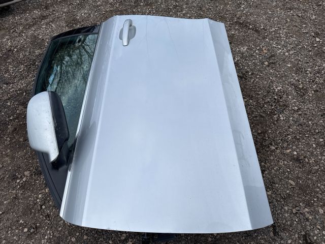 bontott AUDI A4 B8 Bal első Ajtó (Üres lemez)