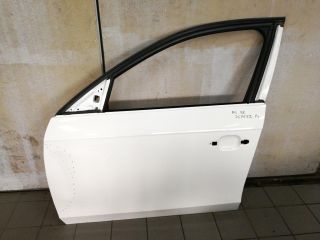 bontott AUDI A4 B8 Bal első Ajtó (Üres lemez)