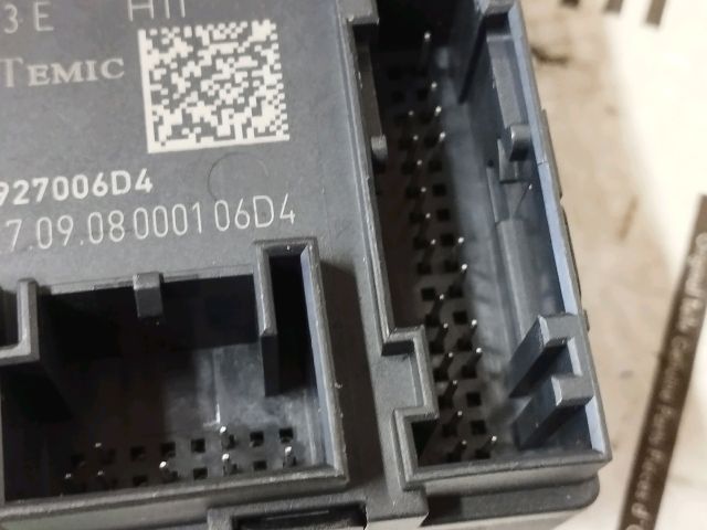 bontott AUDI A4 B8 Bal első Ajtó Vezérlőegység