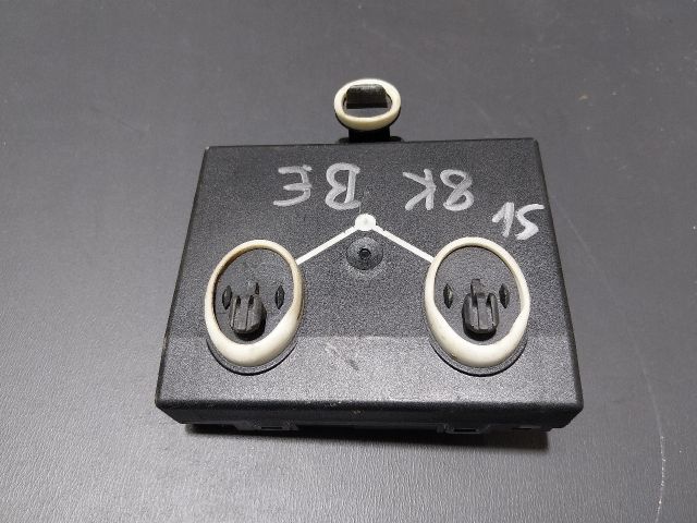 bontott AUDI A4 B8 Bal első Ajtó Vezérlőegység