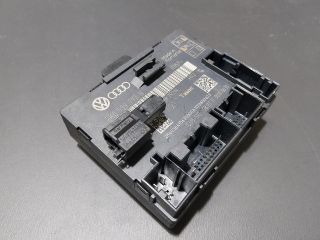 bontott AUDI A4 B8 Bal első Ajtó Vezérlőegység