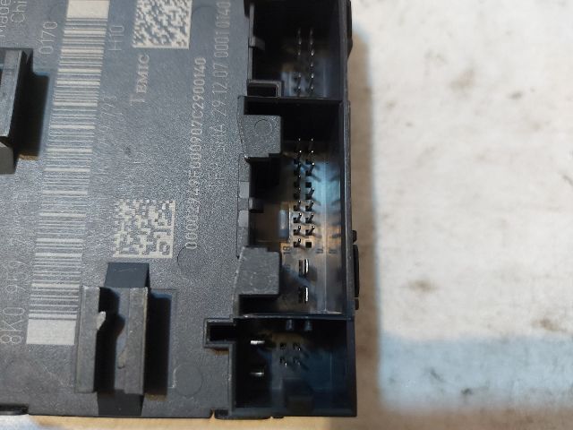 bontott AUDI A4 B8 Bal első Ajtó Vezérlőegység