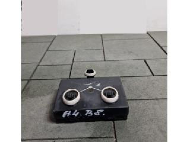 bontott AUDI A4 B8 Bal első Ajtó Vezérlőegység