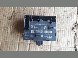 bontott AUDI A4 B8 Bal első Ajtó Vezérlőegység