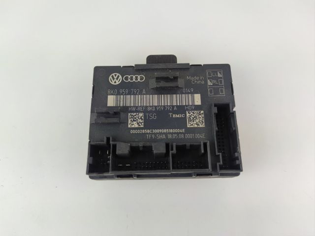 bontott AUDI A4 B8 Bal első Ajtó Vezérlőegység