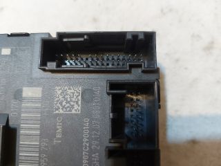 bontott AUDI A4 B8 Bal első Ajtó Vezérlőegység