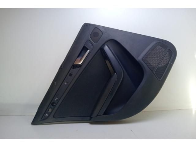 bontott AUDI A4 B8 Bal első Ajtókeret Burkolat