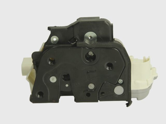 bontott AUDI A4 B8 Bal első Ajtózár