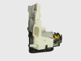 bontott AUDI A4 B8 Bal első Ajtózár