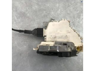 bontott AUDI A4 B8 Bal első Ajtózár