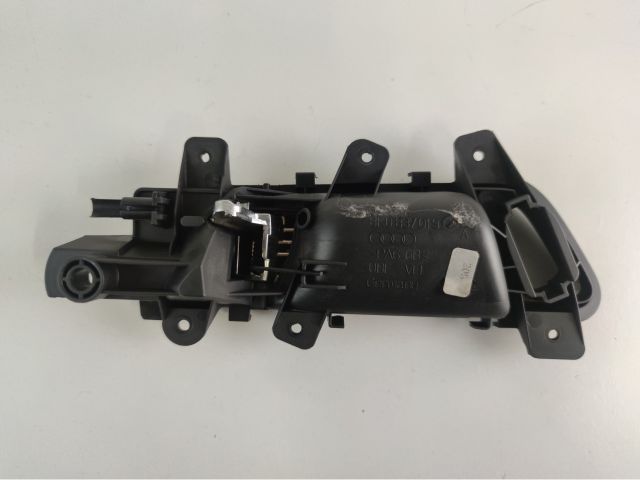 bontott AUDI A4 B8 Bal első Belső Kilincs