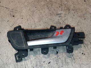 bontott AUDI A4 B8 Bal első Belső Kilincs