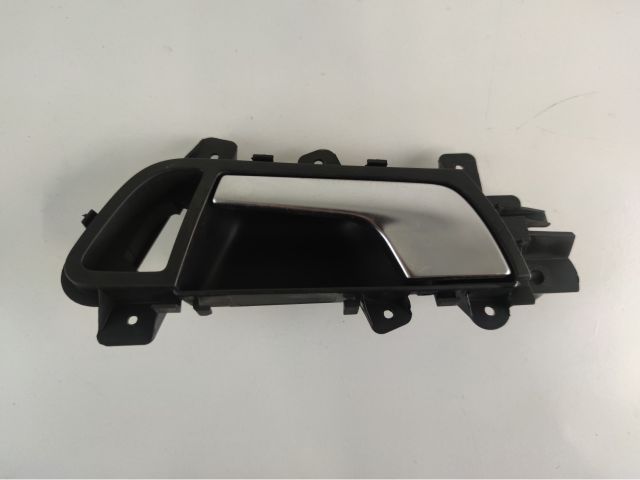 bontott AUDI A4 B8 Bal első Belső Kilincs