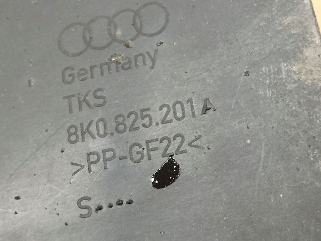 bontott AUDI A4 B8 Bal első Fenéklemez