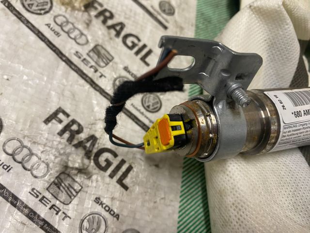 bontott AUDI A4 B8 Bal első Függöny Légzsák