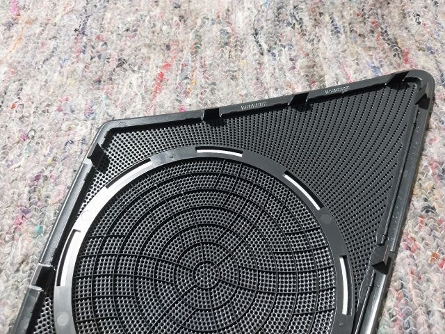 bontott AUDI A4 B8 Bal első Hangszóró Burkolat